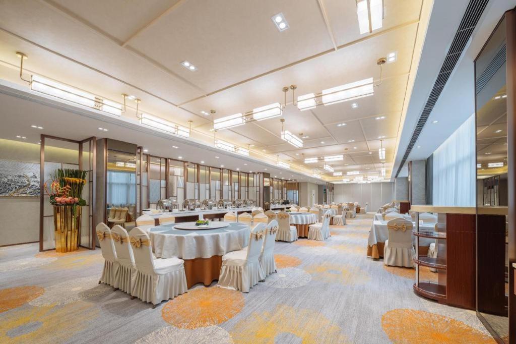 Cypress Garden Hotel Shanghai Extérieur photo